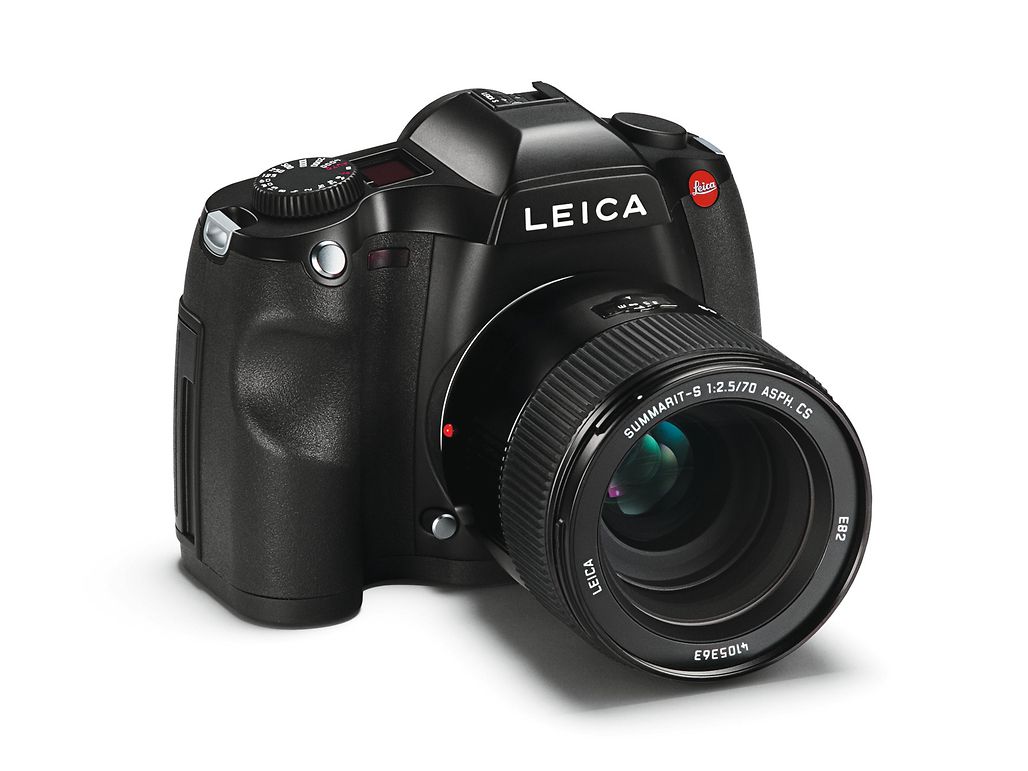 Leica S